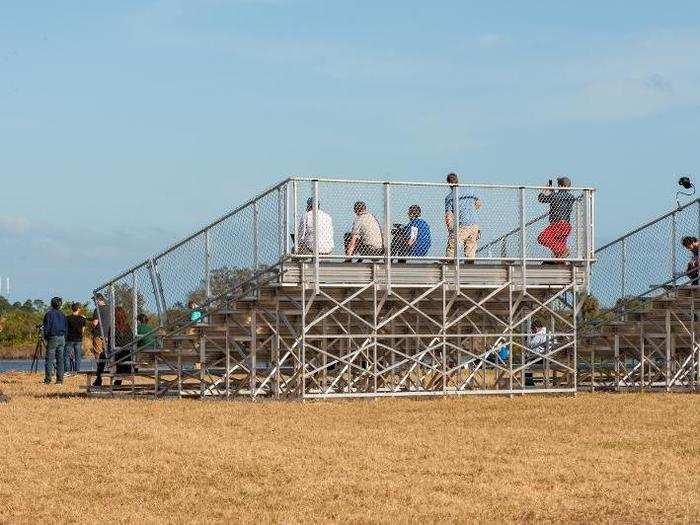 As go-time approached, press filled the site