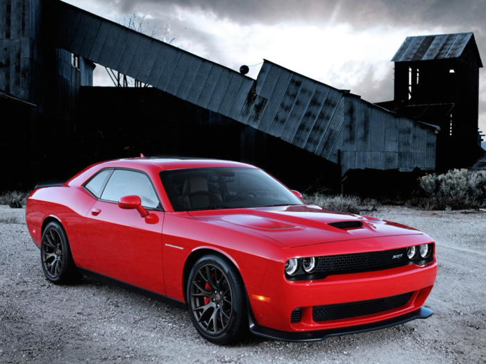 Midsize sporty car: 2015 Dodge Challenger