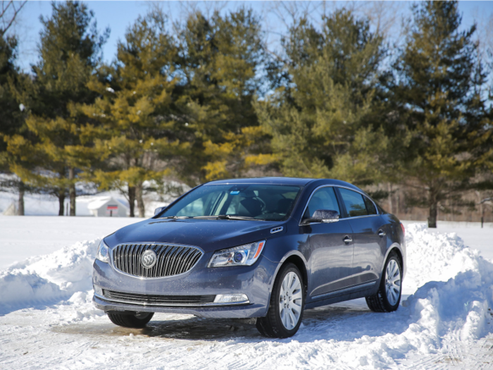 Large car: 2015 Buick LaCrosse