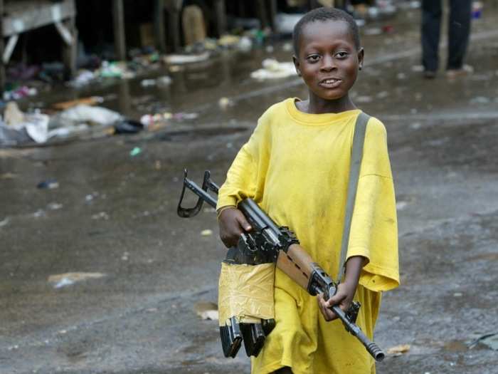 Hondros became known for finding "humane moments" in the conflicts he photographed, with a particular focus on the children caught up in the wars he covered.