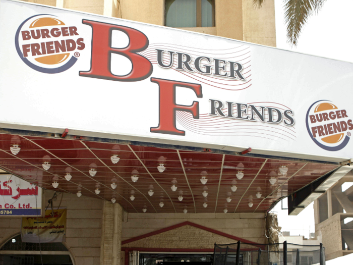 Iraq: Burger Friends