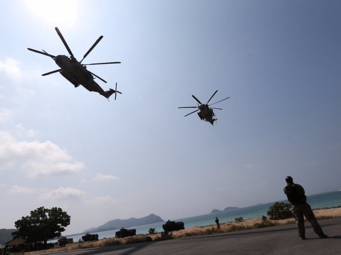 Larger helicopters can be called in to drop off even more troops, vehicles, and supplies to allied forces.