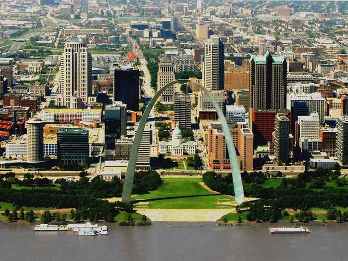 St. Louis, Missouri: more than $119,560