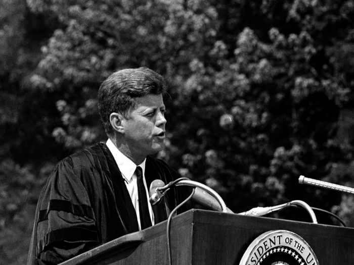 John F. Kennedy: 