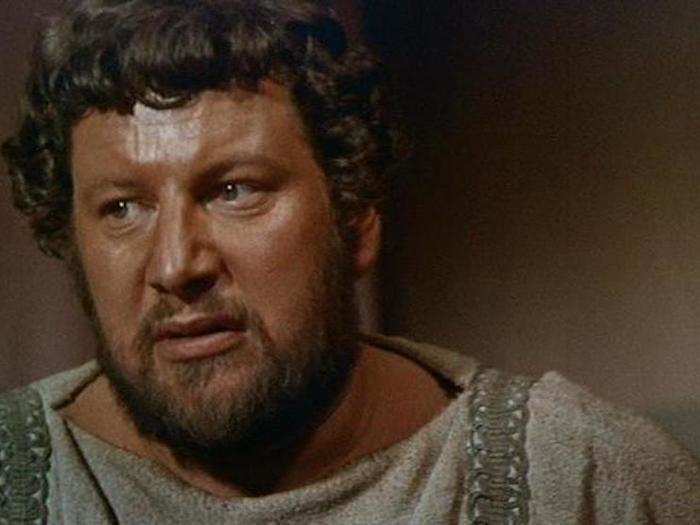 Peter Ustinov — 2 wins, 3 nominations