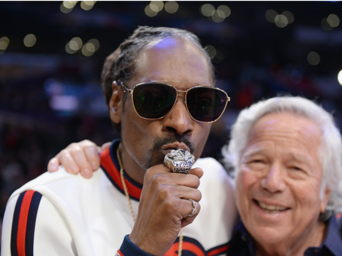 Kraft showed off his latest Super Bowl ring to Snoop Dogg and Tracy Morgan at the most recent NBA All-Star Game.