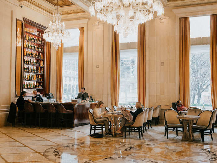 The Champagne Bar in the lobby doubles as a champagne and wine bar at night and a café during the day. It was once the hotel