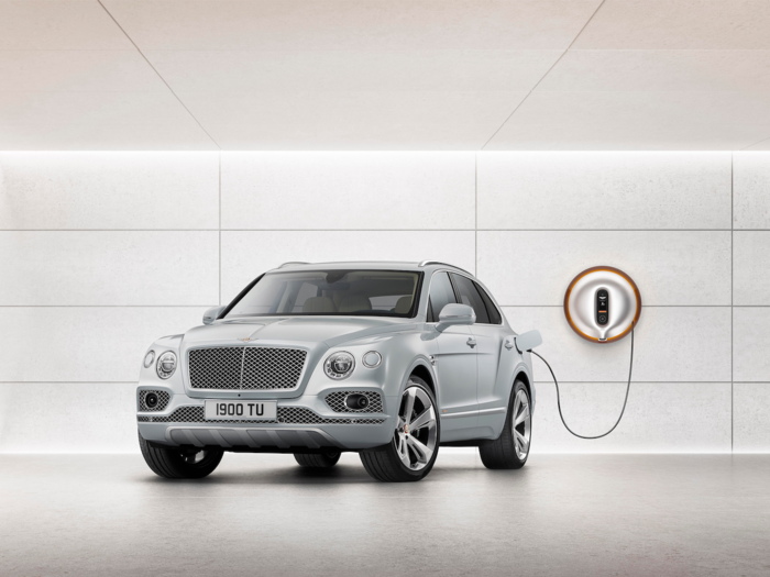 Bentley introduced a new plug-in hybrid version of its Bentayga SUV.