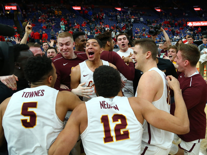 No. 11 Loyola-Chicago (14%)