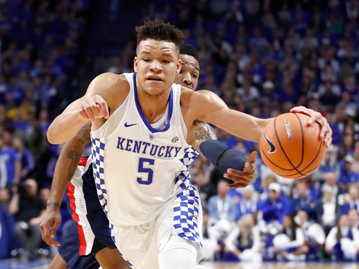 No. 5 Kentucky (-5) over No. 12 Davidson (Thursday, 7:10 p.m. CBS)