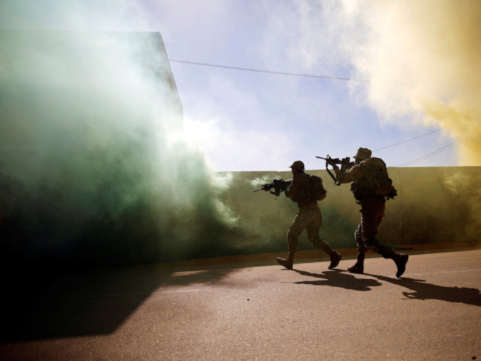 US Marines and Israeli soldiers taught each other lessons they had learned from the respective war zones they had been deployed to.