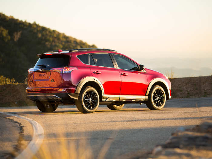 1. Toyota Rav4: 407,594. +15.7%.