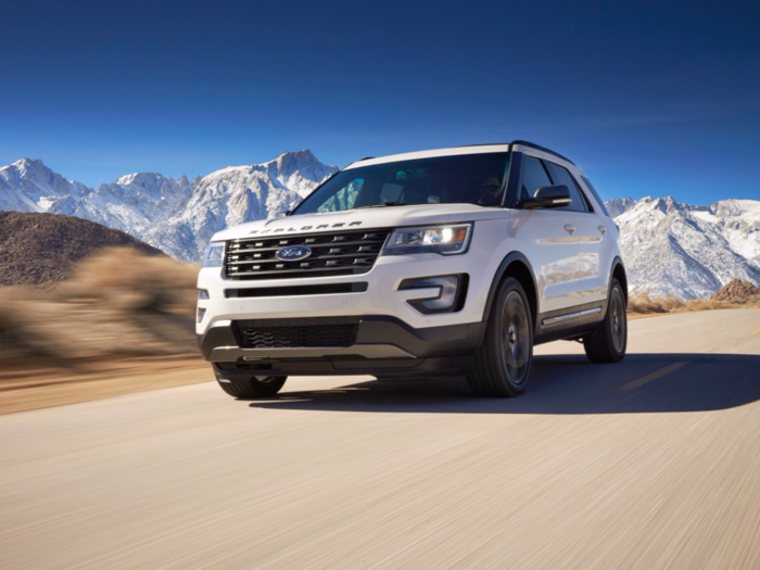 6. Ford Explorer: 271,131. +9.1%.