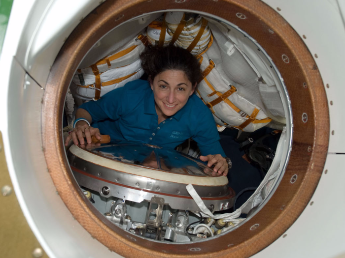 Astronaut Nicole Stott said that at first, looking out the window from the ISS was completely overwhelming: "You