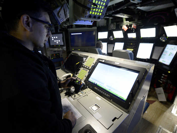 In Virginia-class attack subs, the usual periscope has been replaced by two photonics masts, which are mounted with telescoping arms carrying visible and infrared cameras. Unlike previous ships in the class, however, the joysticks used to manipulate the masts have been replaced by an Xbox controller.