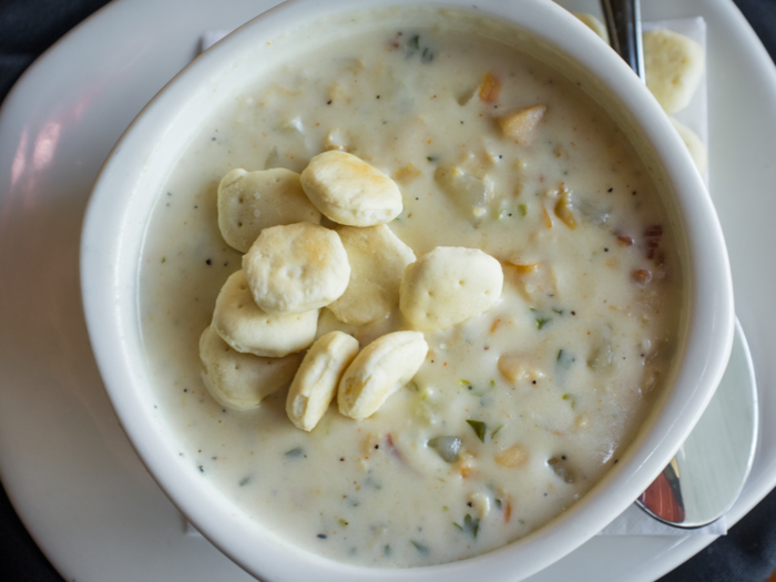 Taiwan Costcos offer up clam chowder, bulgogi bakes, mango-shaved ice, seafood-topped pizza, and corn-topped pizza.