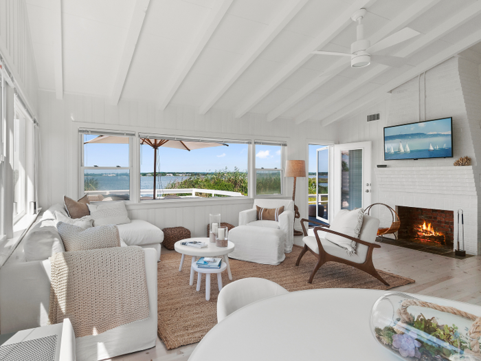 Set on half an acre, this bungalow has only 1.5 bathrooms and 3 bedrooms, but the sunset views over Mecox Bay are unparalleled.