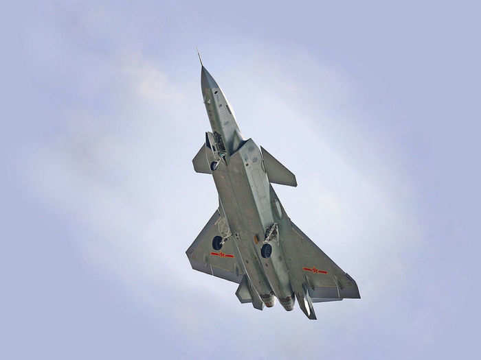 As for weapons, the J-20 has two lateral bays for small air-to-air missiles and a larger bay beneath the fuselage for other missiles.