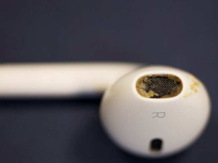 How Gross Are Your Earbuds Business Insider India How Gross Are Your Earbuds Business Insider India