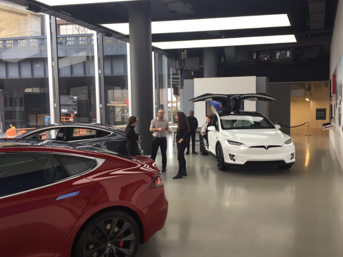 When I first walked in, I was approached by a friendly and outgoing Tesla employee. Her enthusiasm didn