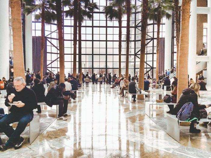 Although most malls are suffering due to declining foot traffic, Brookfield Place is consistently packed. When we visited, there was a constant stream of people leaving the attached office buildings and entering the shopping center — every table and bench was taken in the atrium and food courts.