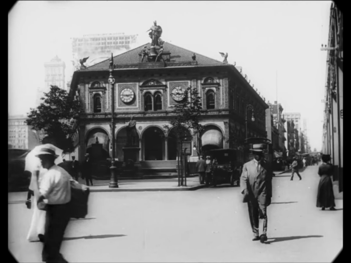 The New York Herald Building was headquarters of the venerable newspaper from 1890 to 192, shortly before the paper was acquired by the New York Tribune.