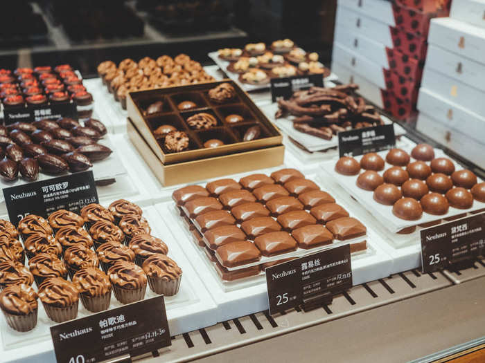 There are also Belgian chocolates from chocolatier Neuhaus.