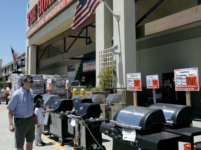 Active military personnel can receive a 10% discount at any time, and all veterans get a 10% discount on Memorial Day, 4th of July, and Veterans Day.