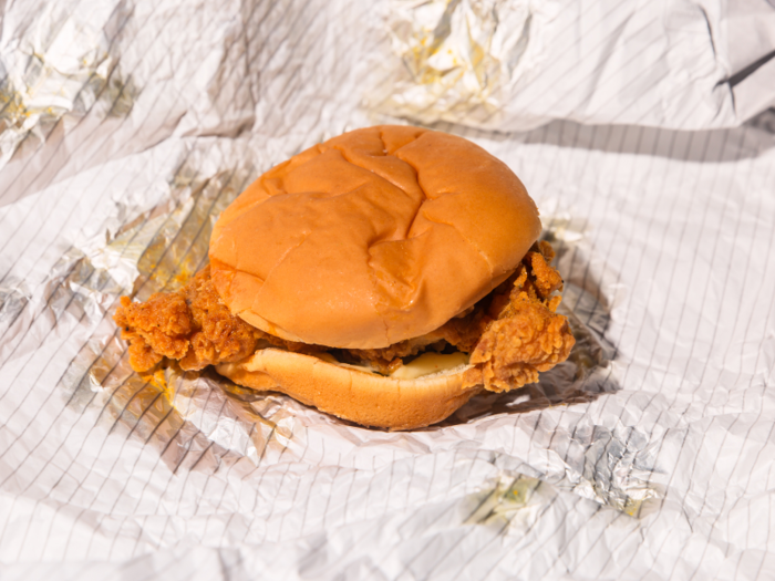 KFC also makes the right choice by eschewing the fast-food fried chicken sandwich go-to of tomato and limp lettuce in favor of Chick-fil-A