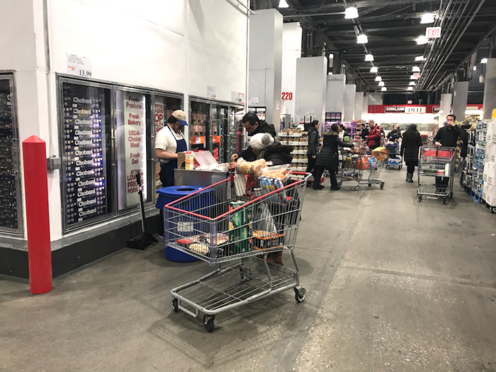 Next, we headed to Costco in Queens on a Friday lunchtime. This was definitely more of a peak shopping time than when we visited Sam