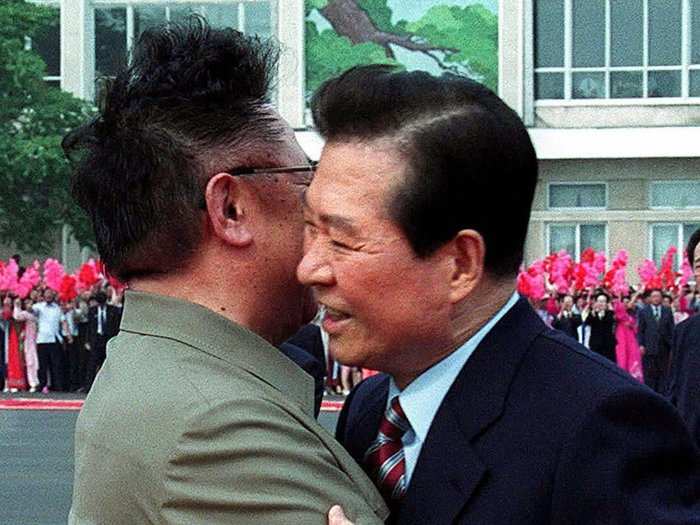 And here Kim Jong-il and Kim Dae-jung hug in 2000.