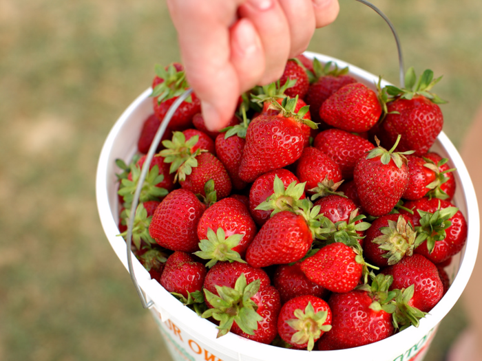 After that rich and fatty avocado, you might want some dessert. Go with fruits like apples, grapes, or strawberries to perform double-duty for your heart health. These fruits, when ripe, are high in pectin, a jelly-like soluble fiber than can lower bad cholesterol levels.