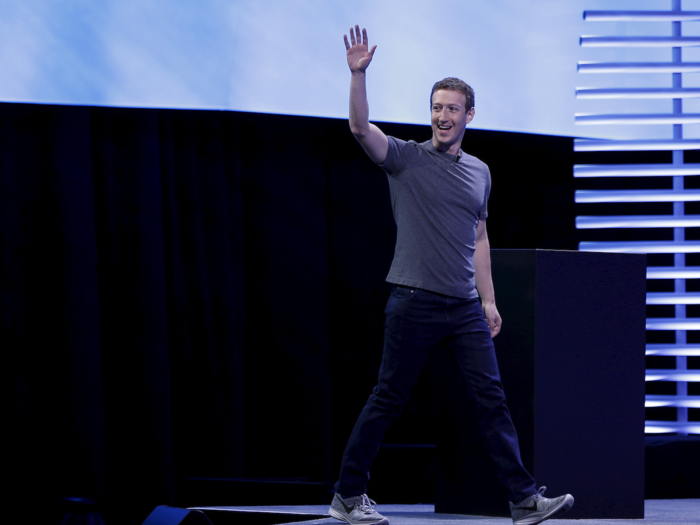 By 2016, Zuckerberg had swapped out the black sneakers for a pair of Nike Flyknit Lunar 3 shoes in "wolf gray."