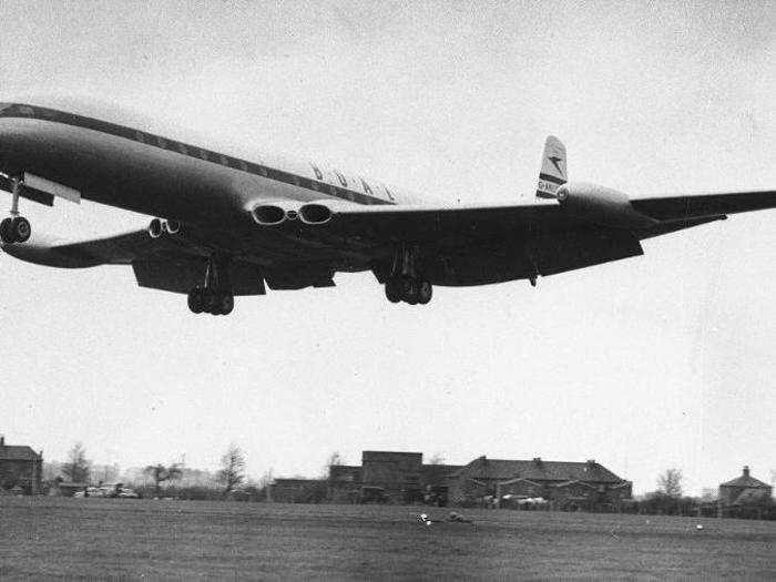 ... The de Havilland Comet.