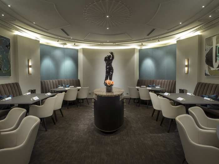 1. Alinea, Chicago, USA.