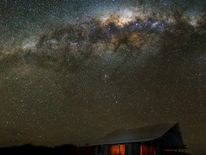 After the meal, professional astronomer Rob Johnstone would join, enlightening the couple with his knowledge of the night sky. This location is one of the least light-polluted areas in the world.