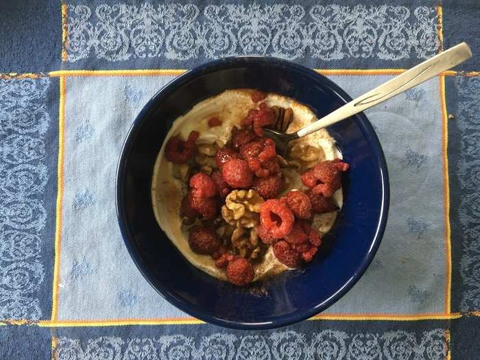 For my first meal on the plan, I stuck to basics and made a breakfast of Greek yogurt, almonds, and berries with a small squeeze of honey and a sprinkle of cinnamon. It was super simple, involved no cooking, and lined up closely with what I