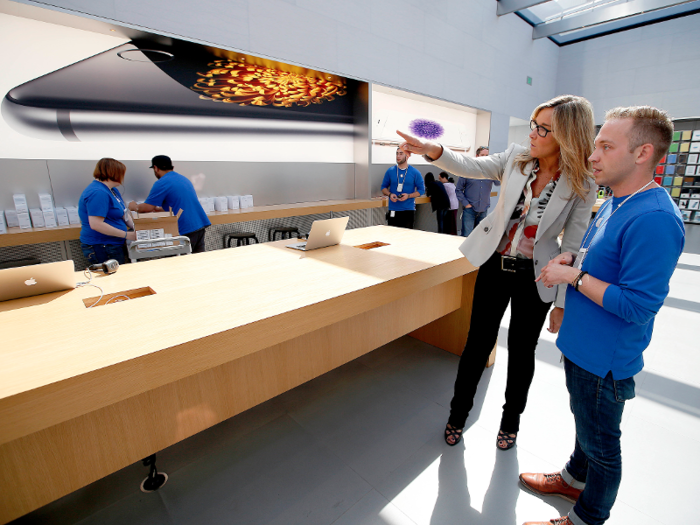 In April 2014, Ahrendts became executive vice president of retail at Apple.