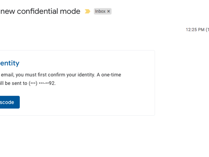 The email appeared in my other inbox just like any non-confidential mode email would, except that there was no indication of an attachment. The real difference was noticeable when I opened it, though: