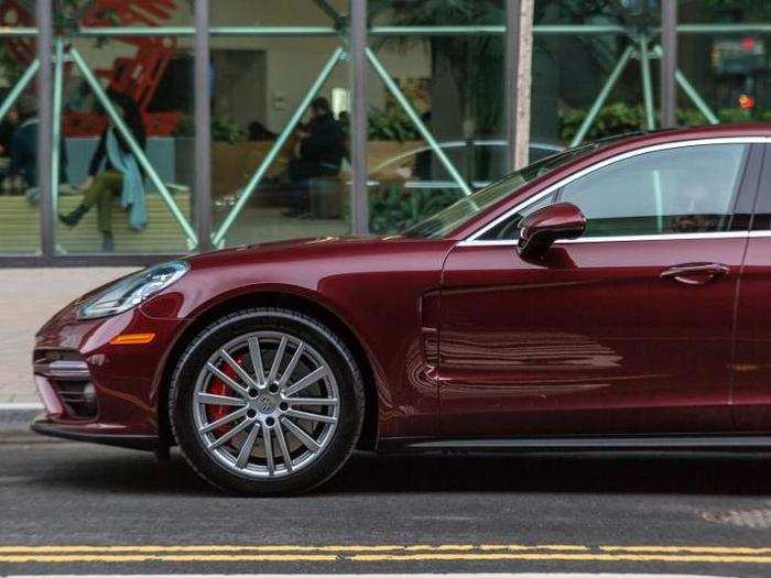 The 20-inch Panamera Design wheels look pretty spiffy.