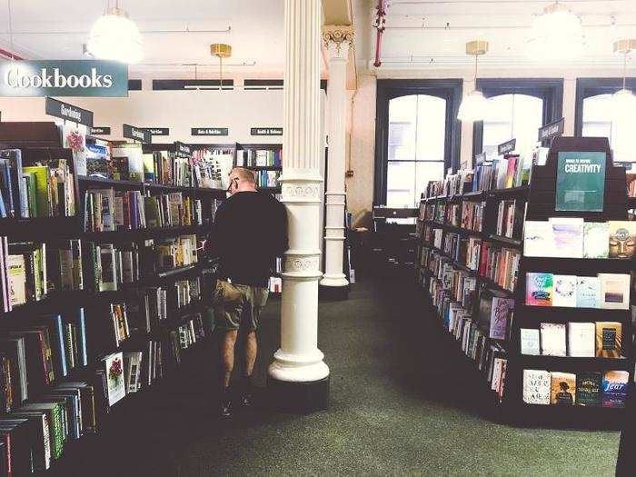 Unlike the previous floors, the fourth floor was almost entirely books. Most people were using the space to read — students were sitting along the walls studying for exams, and others were reading books that they may or may not have ended up purchasing.