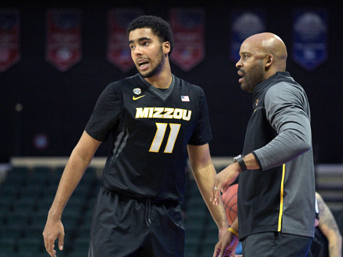 18. San Antonio Spurs — Jontay Porter, C