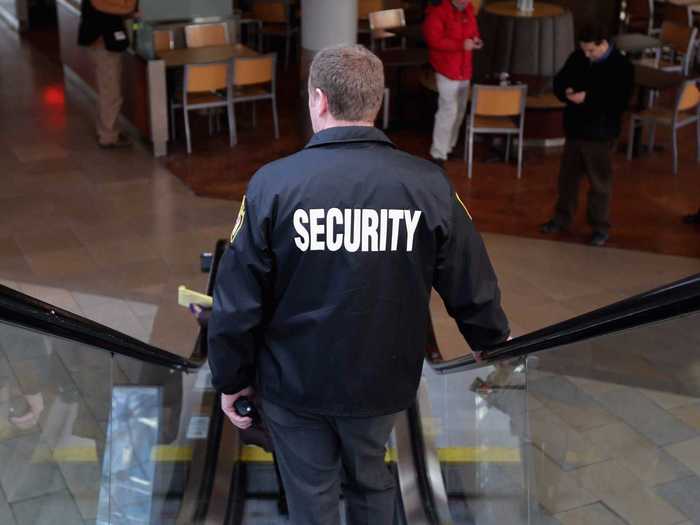 Alaska: Security guards