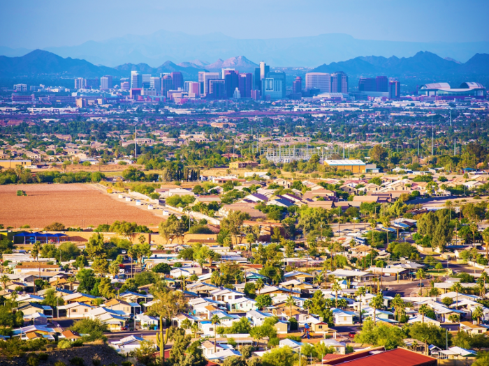 17. Arizona — Arizona ranked third for ideal weather.