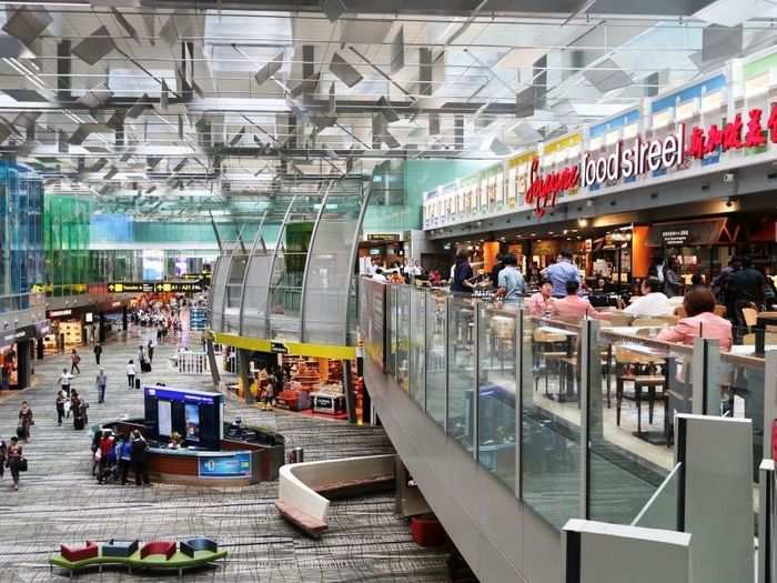 Terminal 3 has a 1960s-themed food court that mimics Singapore