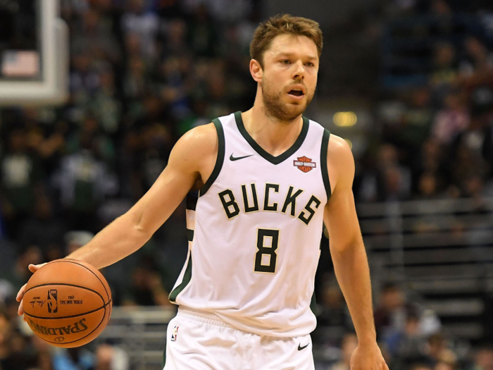 In 2016, Dellavedova signed a $38 million contract with the Milwaukee Bucks that the Cavs opted not to match.