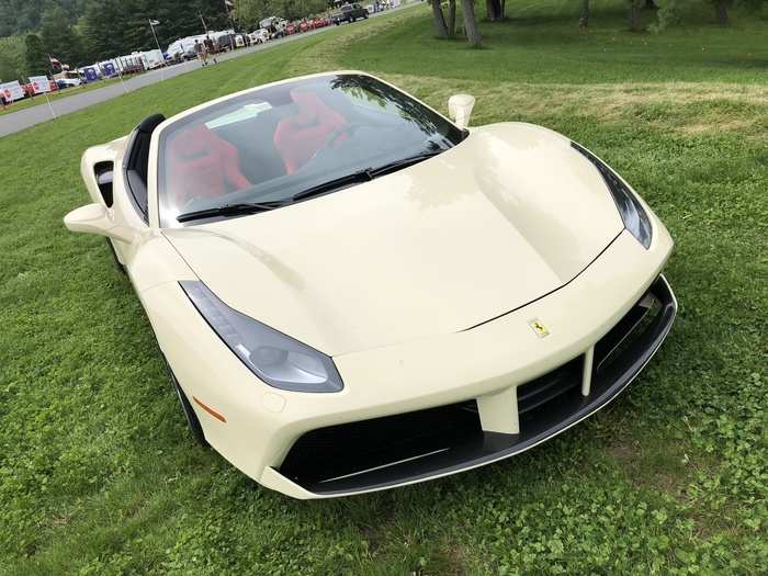 The defining feature of both cars is the front end, which was reworked from the relatively delicate 458 to be more in line with the more aggressive fascia of the LaFerrari hypercar.