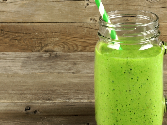 19. Drink a green protein smoothie