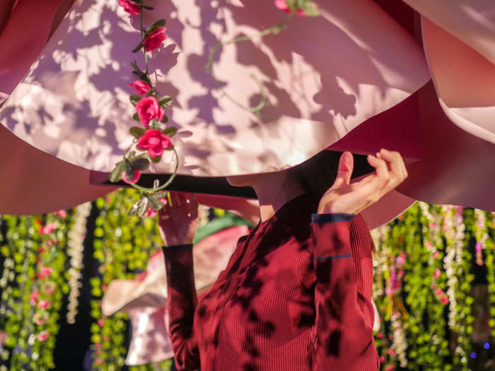 Near the dreamy Häagen-Dazs display was "Erotica In Bloom," a hanging mass of flora and fauna with giant pink roses. Within the roses were immersive compartments with screens depicting sensual content that "engages all the senses."