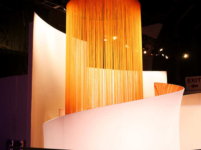 A space by ice cream maker Häagen-Dazs featured a hanging column of caramel-colored (and scented!) thread.